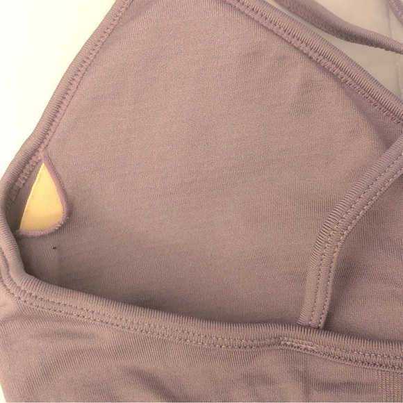 NWOT Veqking Cross Back Sports Bra Padded size Med - Picture 5 of 5